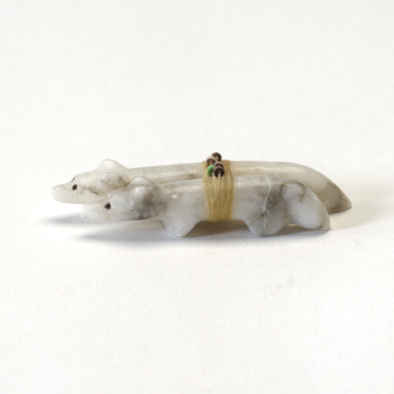 Lynn & Jayne Quam: Quartz, Wolf pair