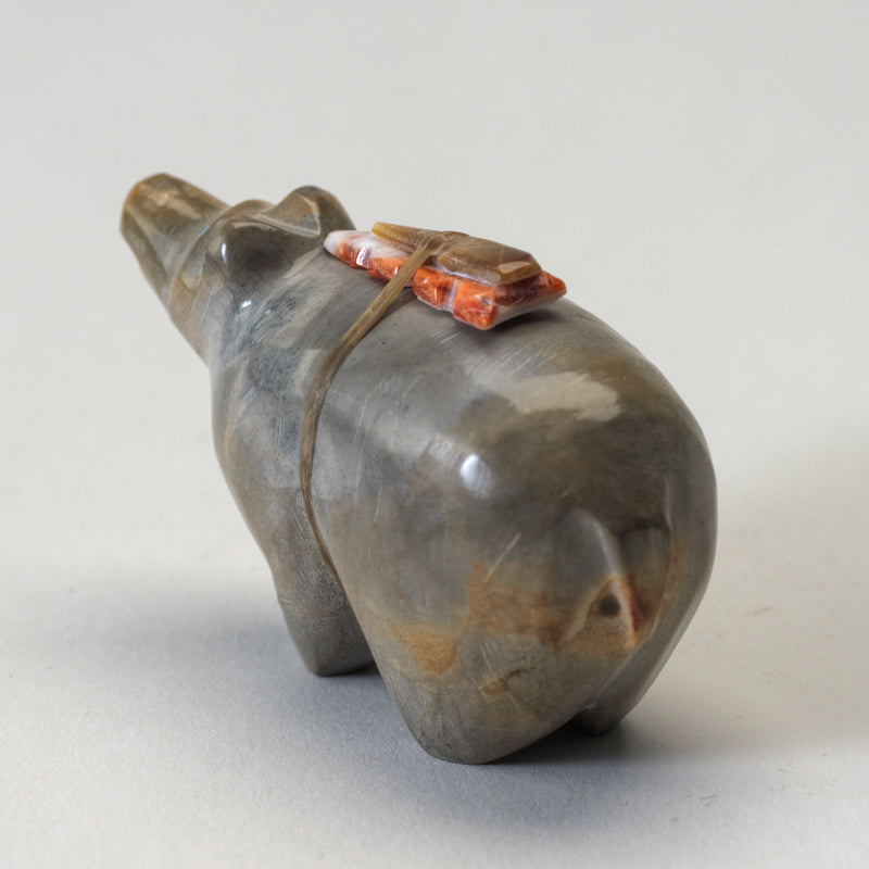 Hayes Leekya: Zuni Travertine, Bear