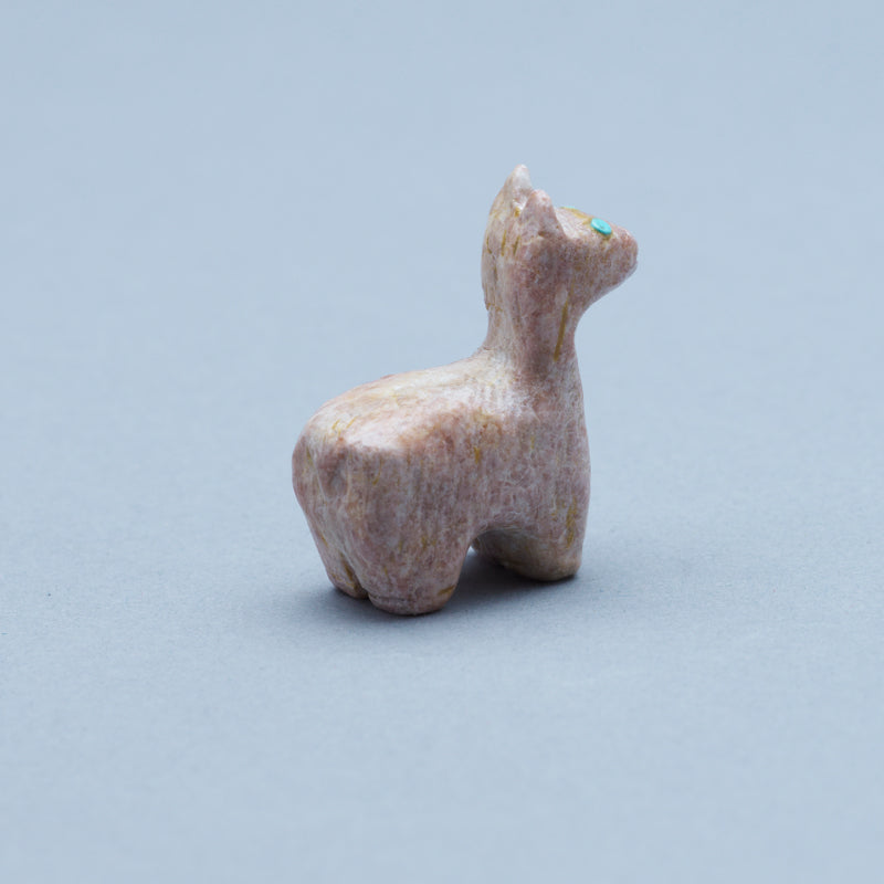 Alvin Calavaza: Strawberry Alabaster, Llama