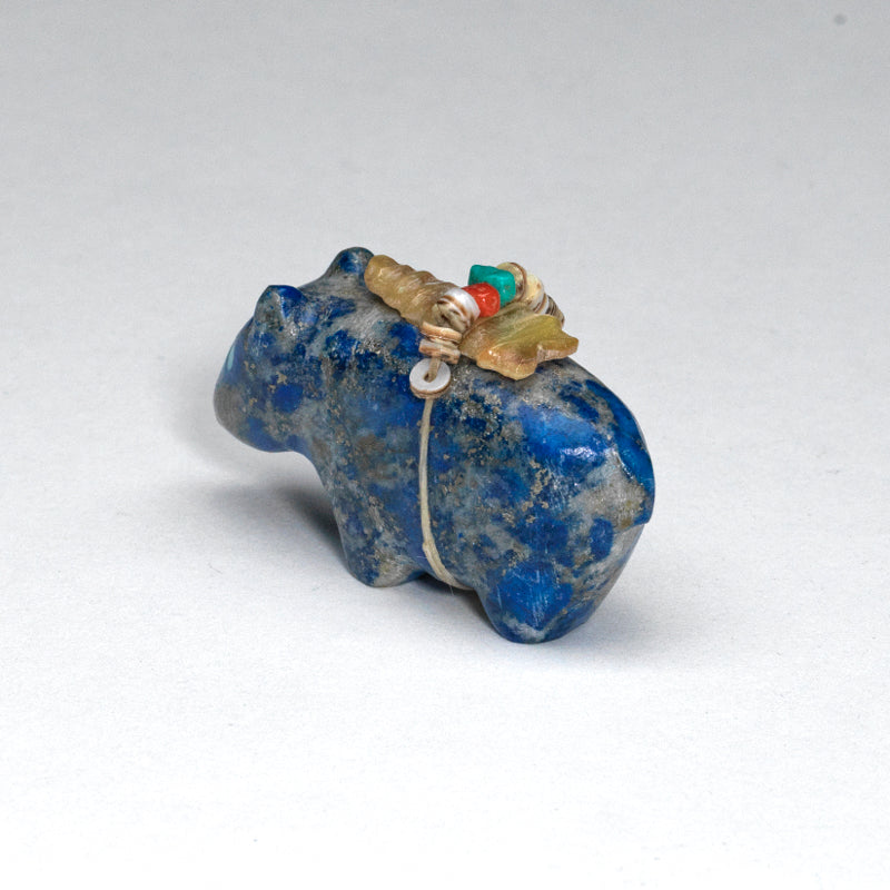 Marnella Kucate: Lapis lazuli, Bear