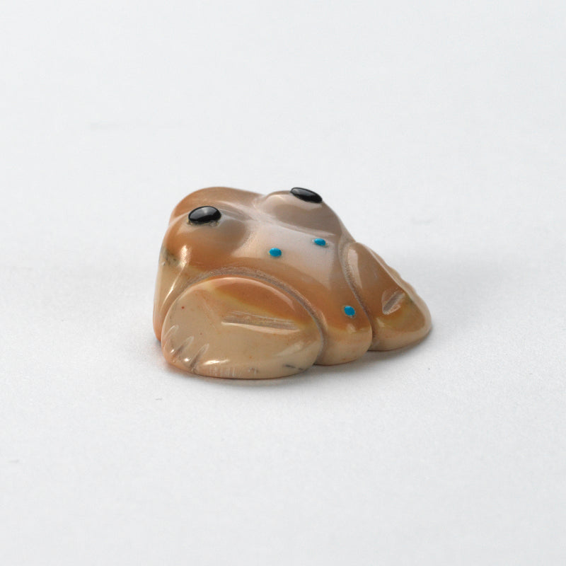 Georgette Quam: Dolomite, Frog