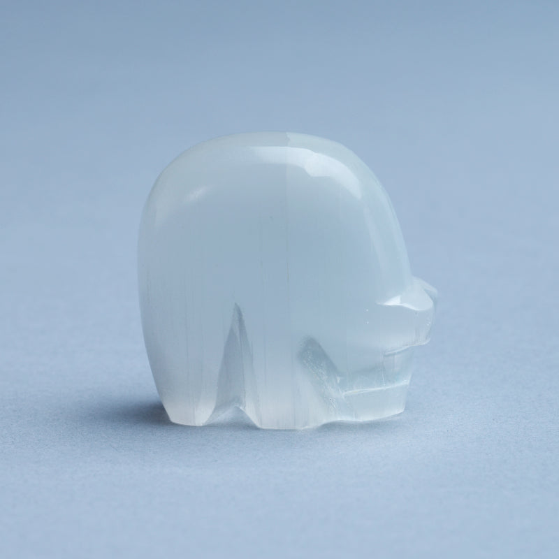 Kenric Laiwekate: Selenite, Bear