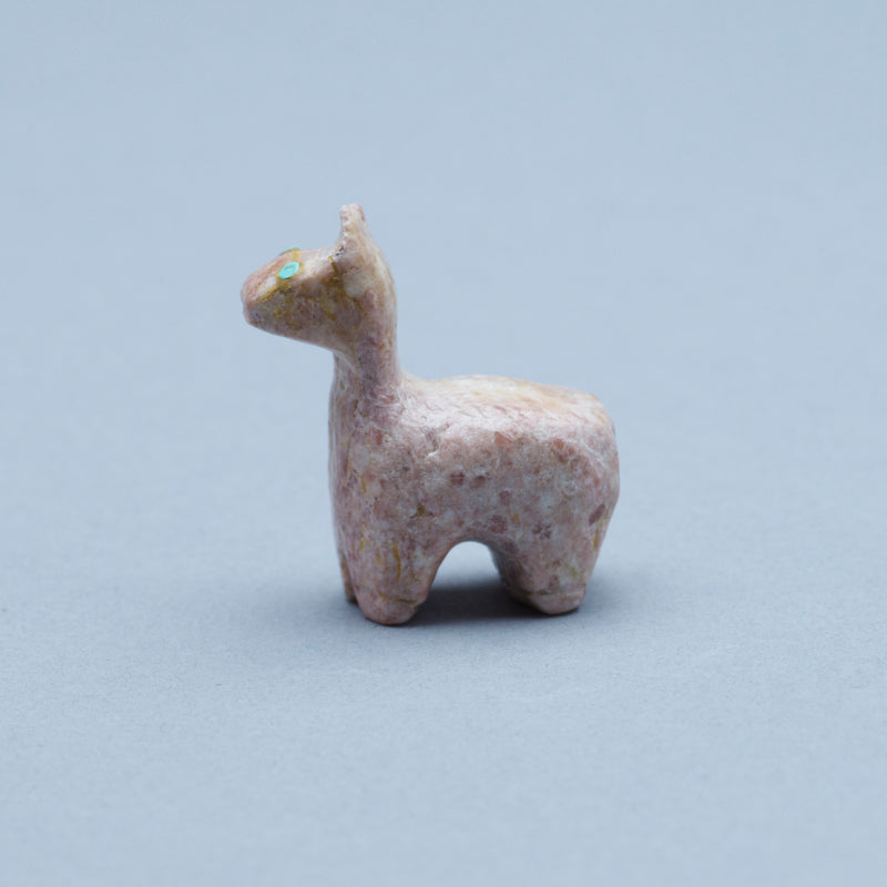 Alvin Calavaza: Strawberry Alabaster, Llama