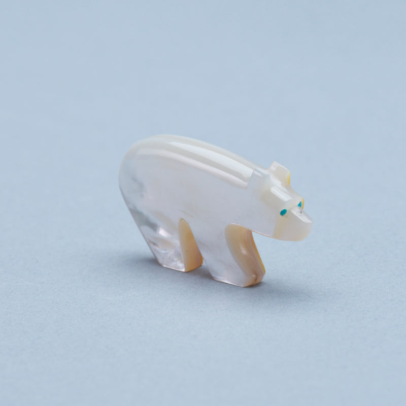 Lloyd Lasiloo: Mother of Pearl, Bear