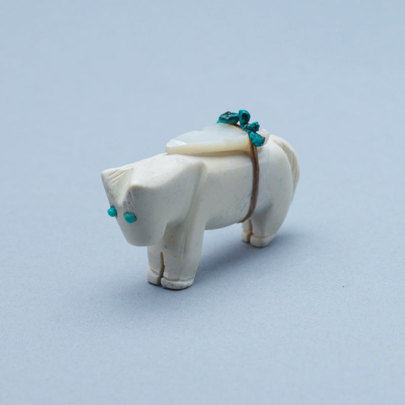 Taylor Gia: Fishrock, Horse with bundle