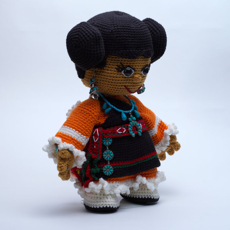 Bobbie Natewa: Crochet, Hopi Doll w/accessories