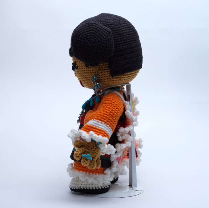Bobbie Natewa: Crochet, Hopi Doll w/accessories