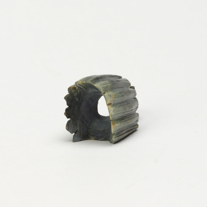 Spotted Ricolite Arvella Cheama: Ricolite, Rabbit with tree stump, Zuni – Zuni Artist ...