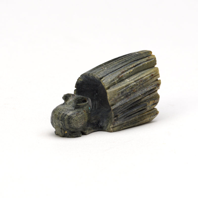Spotted Ricolite Arvella Cheama: Ricolite, Rabbit with tree stump – Zuni Artist Resource ...