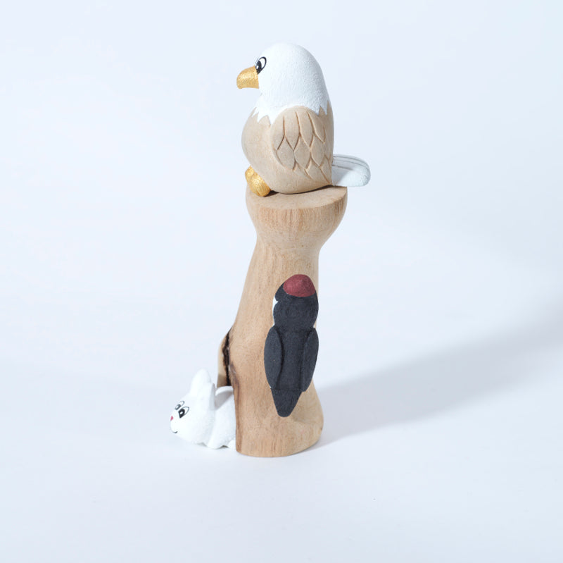 Evander Shelendewa: Cottonwood, Eagle, Woodpecker & Bunny on a stump