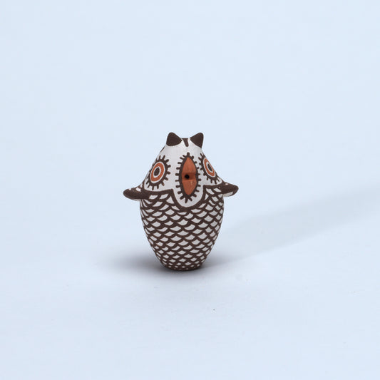 Carlos Laate: Natural Clay Pottery, Mini Owl