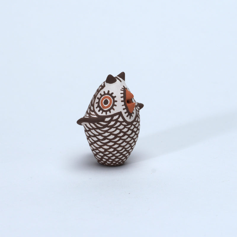 Carlos Laate: Natural Clay Pottery, Mini Owl