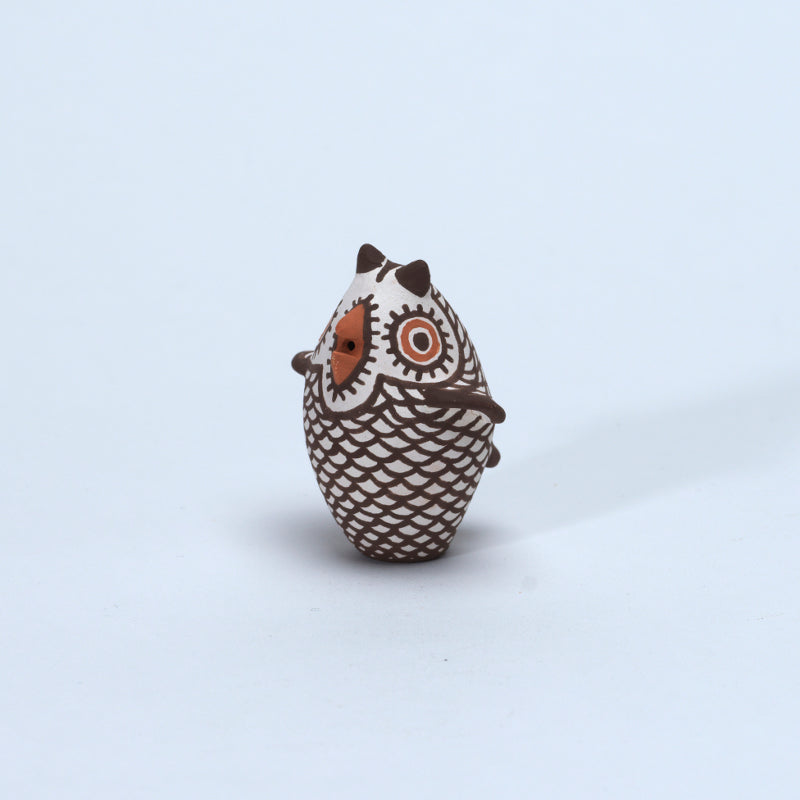 Carlos Laate: Natural Clay Pottery, Mini Owl