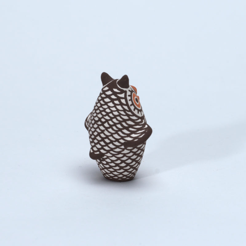 Carlos Laate: Clay Pottery,  Mini Owl
