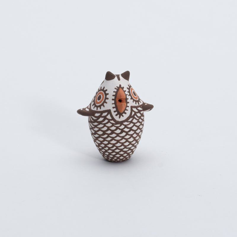 Carlos Laate: Natural Clay Pottery, Mini Owl
