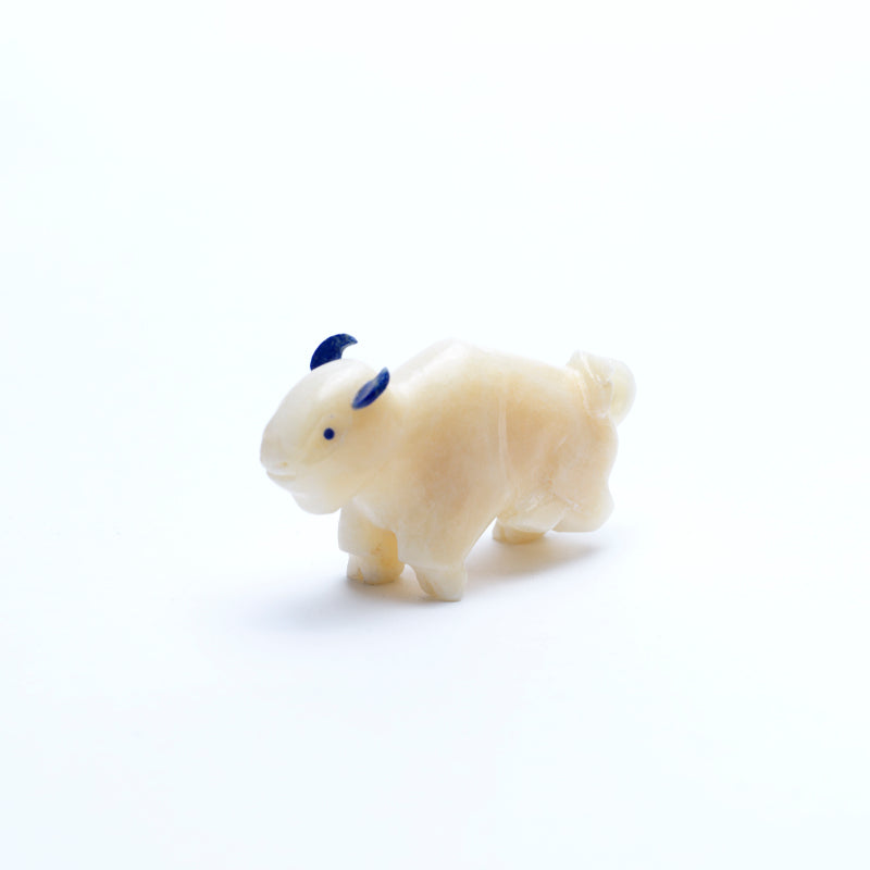 Gibbs Othole: Ivory Marble, Bison