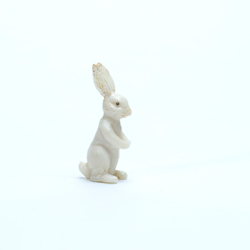 Eric Martinez: White Marble, Rabbit