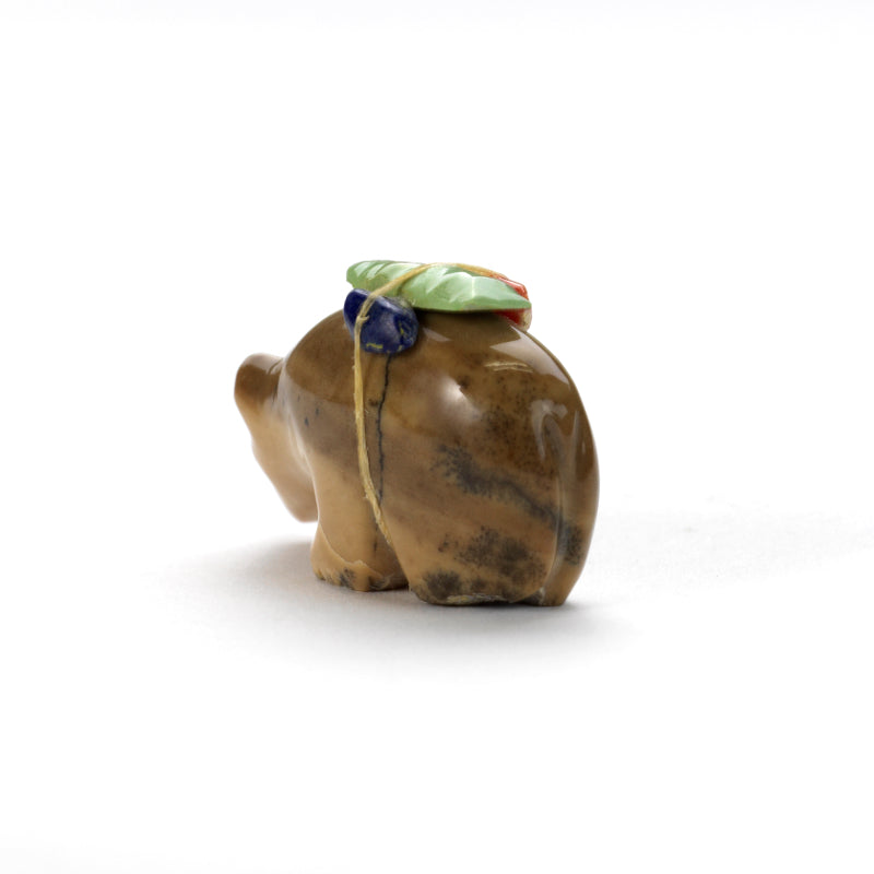 Priscilla Lasiloo: Chocolate serpentine, Bear