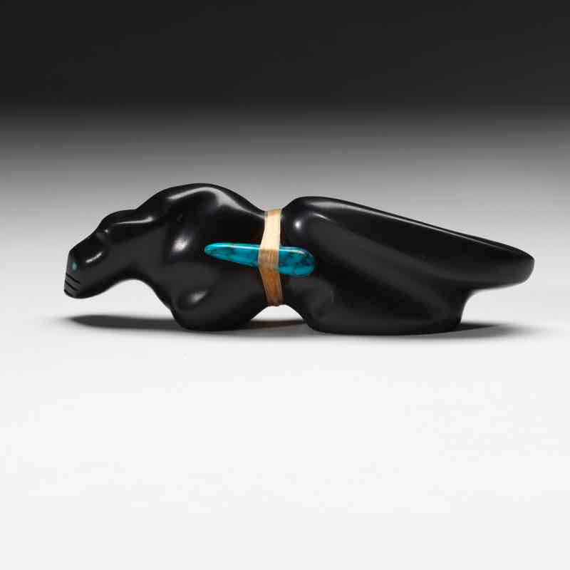 Authentic Zuni Fetish Carving: Mountain Lion